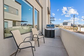 Desert Family Fun 4 Bedroom Townhouse