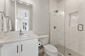 Desert Family Fun 4 Bedroom Townhouse