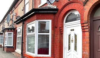 Manchestercity/2bed/house/kingbed/wifi/breakfast
