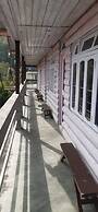 Goroomgo Pink Floyed Homestay Kalimpong