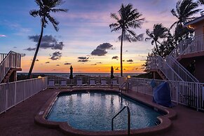 Emerald Seas Deerfield Beach Club