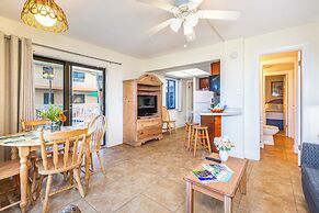 Emerald Seas Deerfield Beach Club