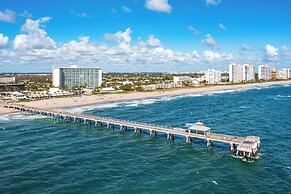 Emerald Seas Deerfield Beach Club