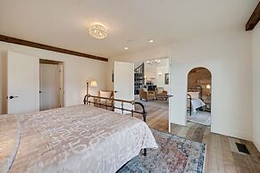 Villa in French Chateau Estate in Napa Valley