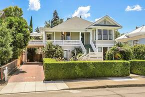 Casa Rosa in St Helena