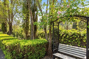 French Provencal Chateau in the Heart of Napa