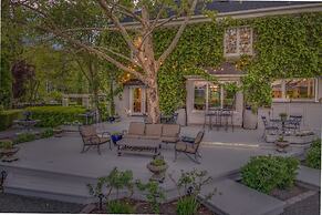 French Provencal Chateau in the Heart of Napa