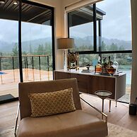 Modular Luxury Casita w Pool