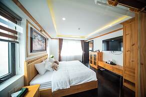 The Pepper King Resort & Pool Spa