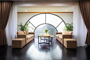 The Pepper King Resort & Pool Spa