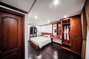 The Pepper King Resort & Pool Spa