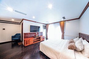 The Pepper King Resort & Pool Spa