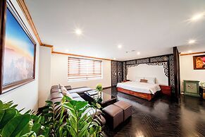 The Pepper King Resort & Pool Spa