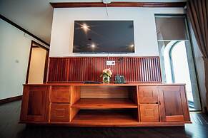 The Pepper King Resort & Pool Spa