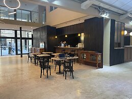 Luxury and Comfort in San Telmo With Pool and Balcony