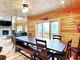 Fortune Mountain Retreat by Taylor Made Deep Creek