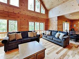 Fortune Mountain Retreat by Taylor Made Deep Creek