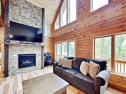 Fortune Mountain Retreat by Taylor Made Deep Creek