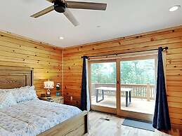 Fortune Mountain Retreat by Taylor Made Deep Creek