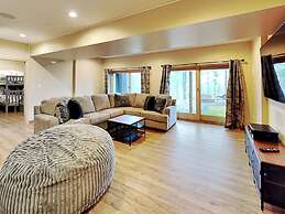Fortune Mountain Retreat by Taylor Made Deep Creek
