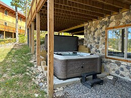 Fortune Mountain Retreat by Taylor Made Deep Creek