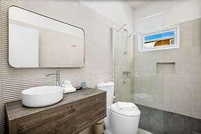 NEW 6BR Playground Private Pool Pro-bbq Palapa