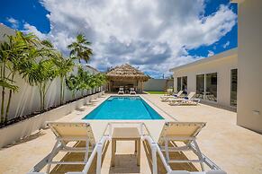 NEW 6BR Playground Private Pool Pro-bbq Palapa