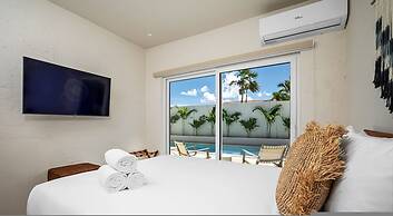 NEW 6BR Playground Private Pool Pro-bbq Palapa