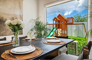 NEW 6BR Playground Private Pool Pro-bbq Palapa