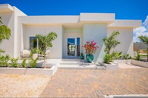 NEW 6BR Playground Private Pool Pro-bbq Palapa