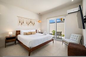 NEW 6BR Playground Private Pool Pro-bbq Palapa