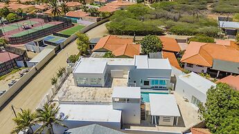 4 4 5 Rooftoppoolpingponggazebonear Ritz Beach