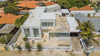 4 4 5 Rooftoppoolpingponggazebonear Ritz Beach