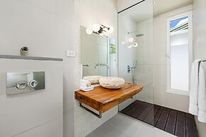 4 4 5 Rooftoppoolpingponggazebonear Ritz Beach