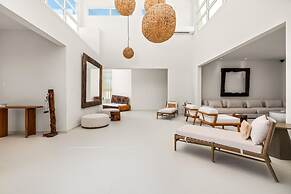 4 4 5 Rooftoppoolpingponggazebonear Ritz Beach