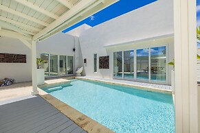 4 4 5 Rooftoppoolpingponggazebonear Ritz Beach