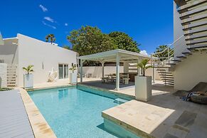 4 4 5 Rooftoppoolpingponggazebonear Ritz Beach