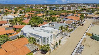 4 4 5 Rooftoppoolpingponggazebonear Ritz Beach