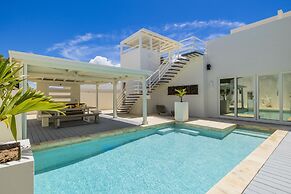 4 4 5 Rooftoppoolpingponggazebonear Ritz Beach