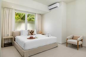 4 4 5 Rooftoppoolpingponggazebonear Ritz Beach