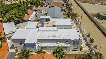 4 4 5 Rooftoppoolpingponggazebonear Ritz Beach