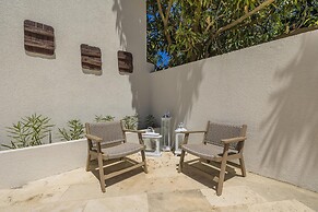 4 4 5 Rooftoppoolpingponggazebonear Ritz Beach