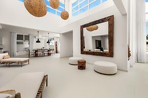 4 4 5 Rooftoppoolpingponggazebonear Ritz Beach