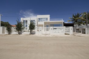 4 4 5 Rooftoppoolpingponggazebonear Ritz Beach