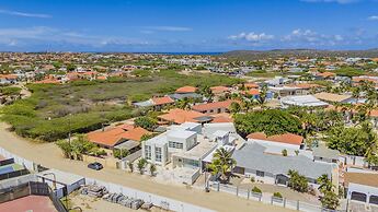 4 4 5 Rooftoppoolpingponggazebonear Ritz Beach