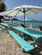 Casa Rosada Beach Front
