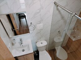 Aparta Hotel Berakaup