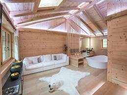Superior Chalet With Views