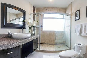 Apartments with Shared Pool and BBQ