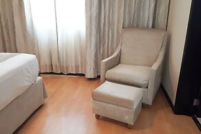 Apartments with Shared Pool and BBQ